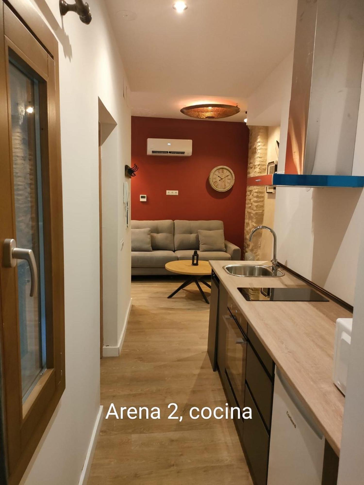 Casa Arena Centro, By Homing U Apartment Севиля Екстериор снимка