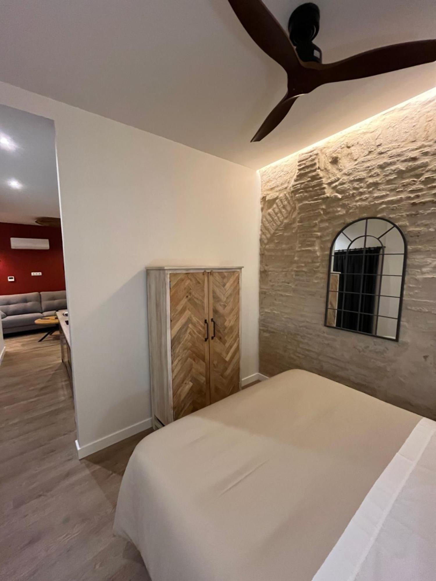 Casa Arena Centro, By Homing U Apartment Севиля Екстериор снимка