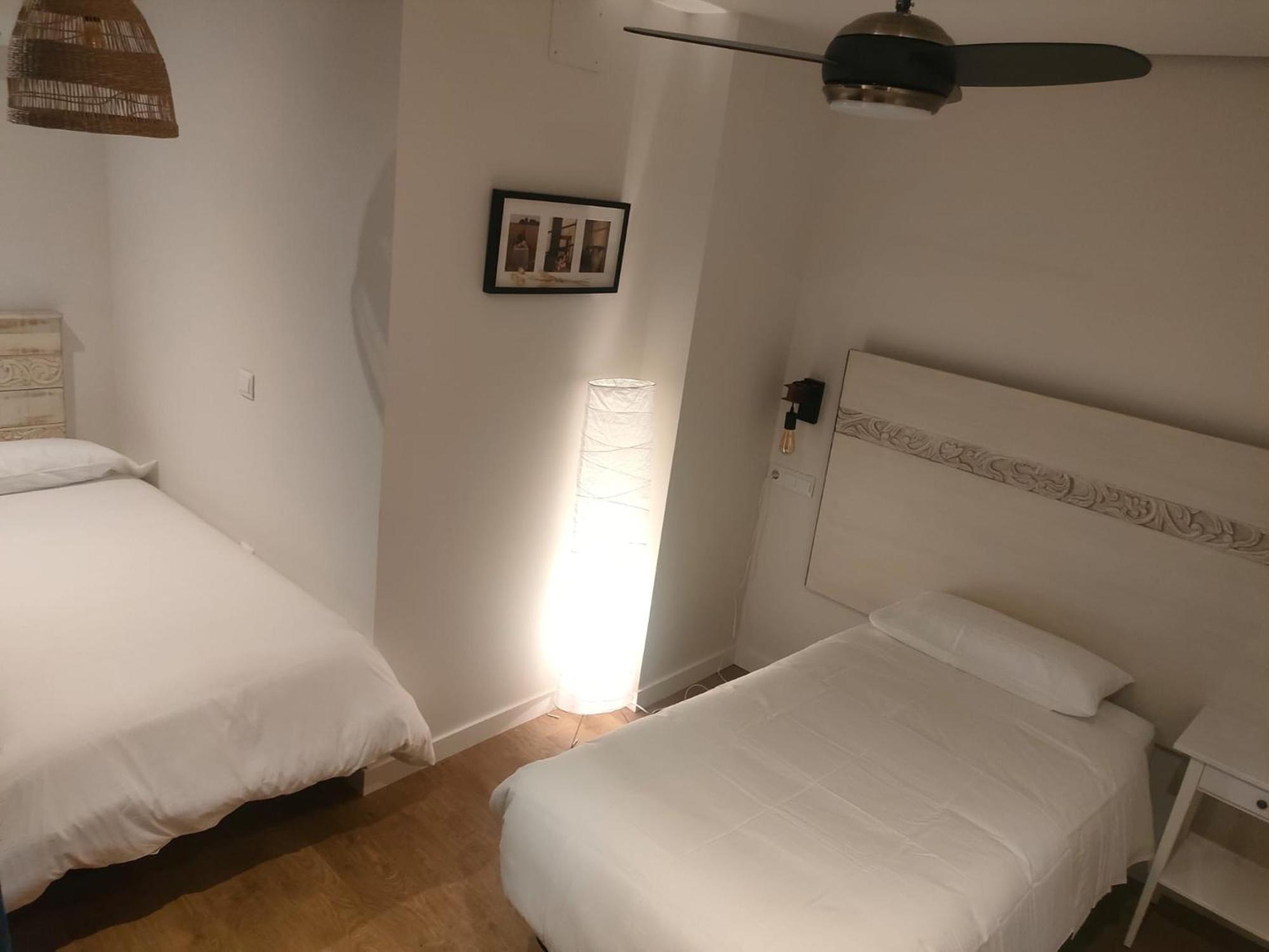 Casa Arena Centro, By Homing U Apartment Севиля Екстериор снимка